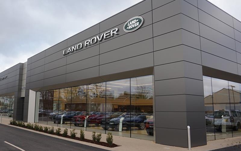 Jaguar Land Rover apre due nuove sedi gemelle nel Regno Unito